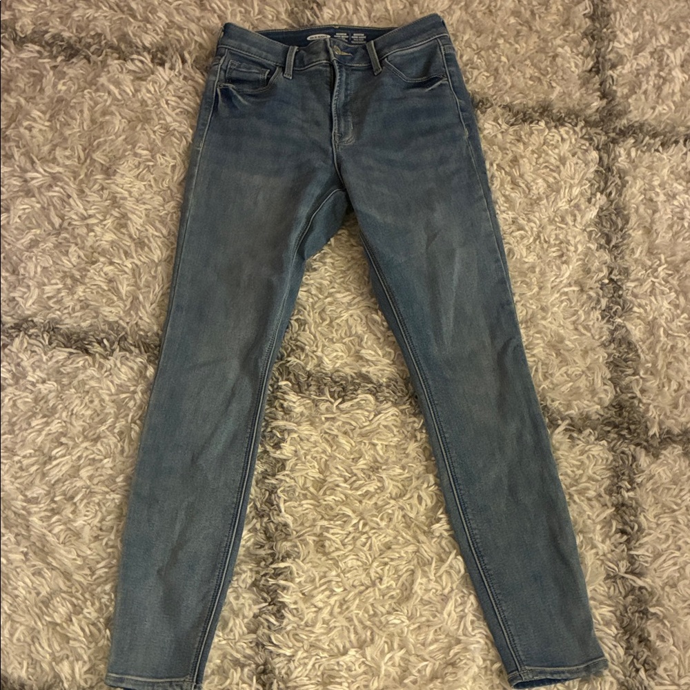 Old Navy Women's Skinny Jeans in Blue
